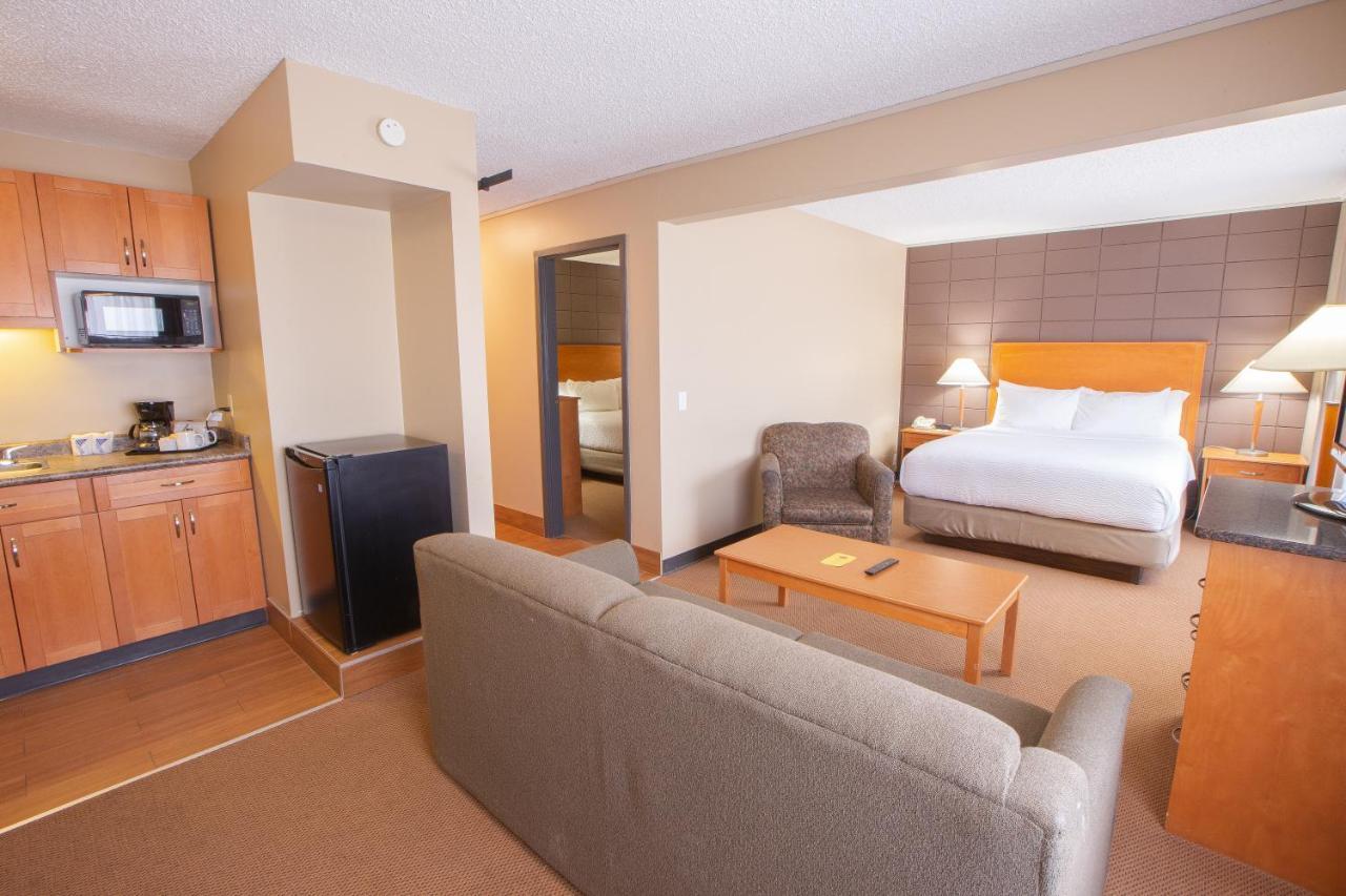 Neighbourhood Inn Hotels In Bonnyville Kültér fotó