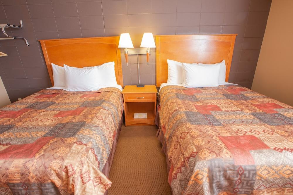 Neighbourhood Inn Hotels In Bonnyville Kültér fotó
