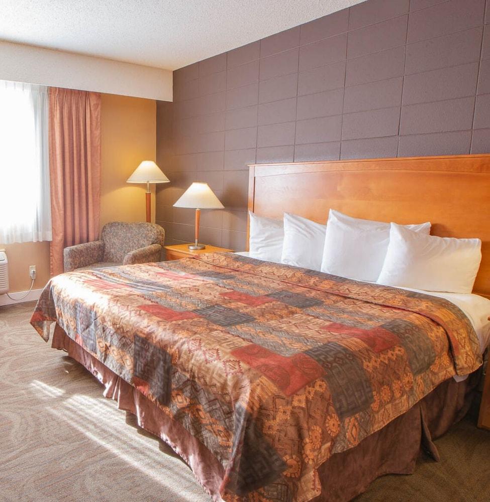 Neighbourhood Inn Hotels In Bonnyville Kültér fotó